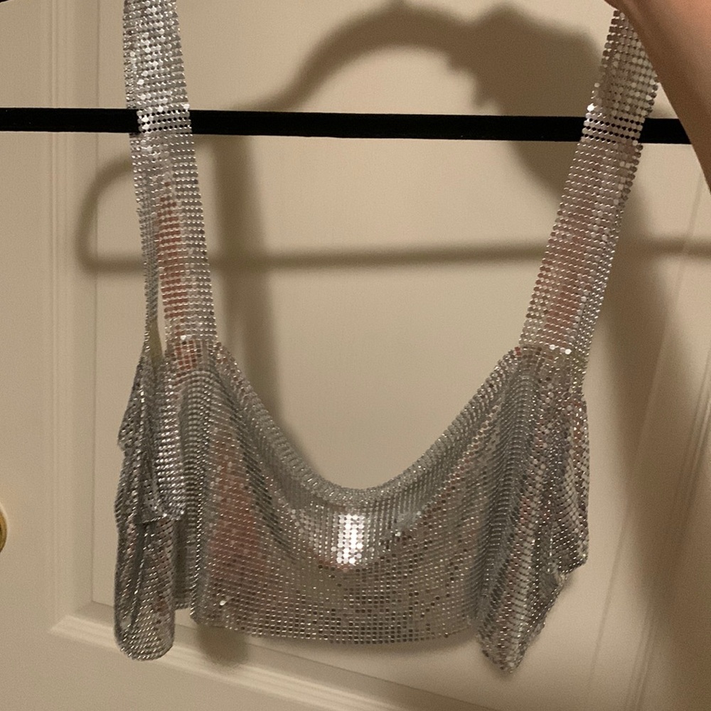 • Chainmail Top •